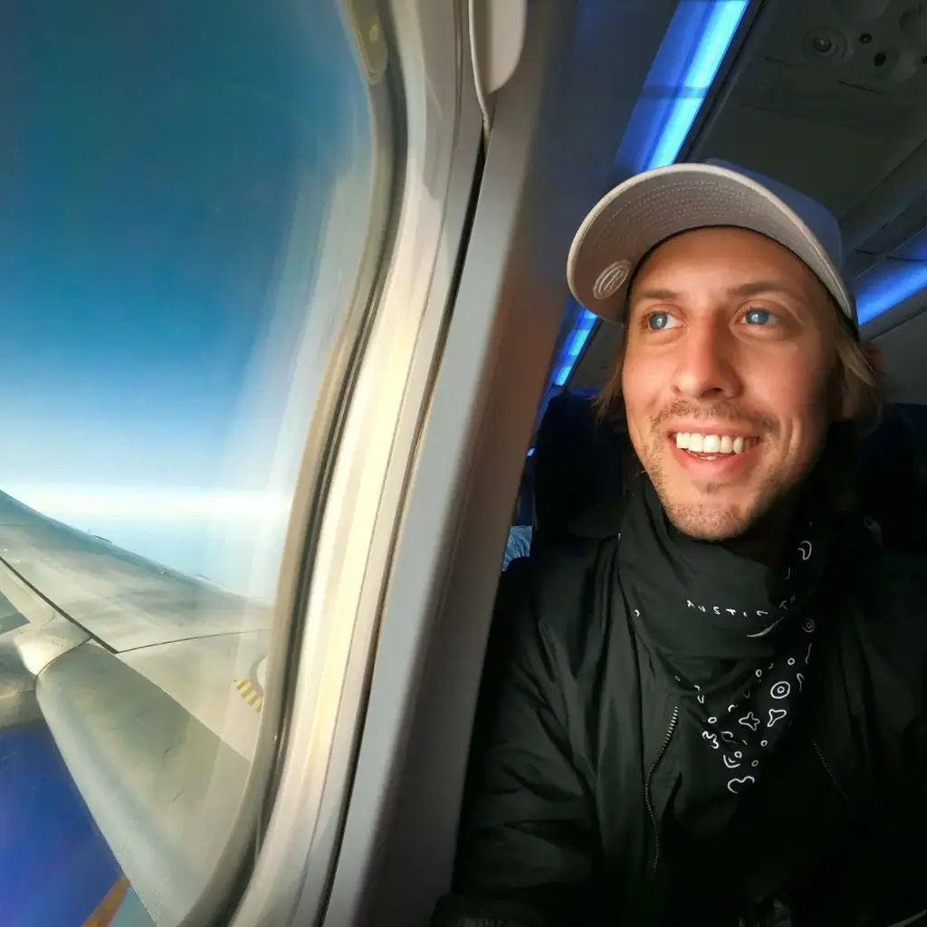 imagem capa do post Renda extra online para viajantes: descubra 10 formas!