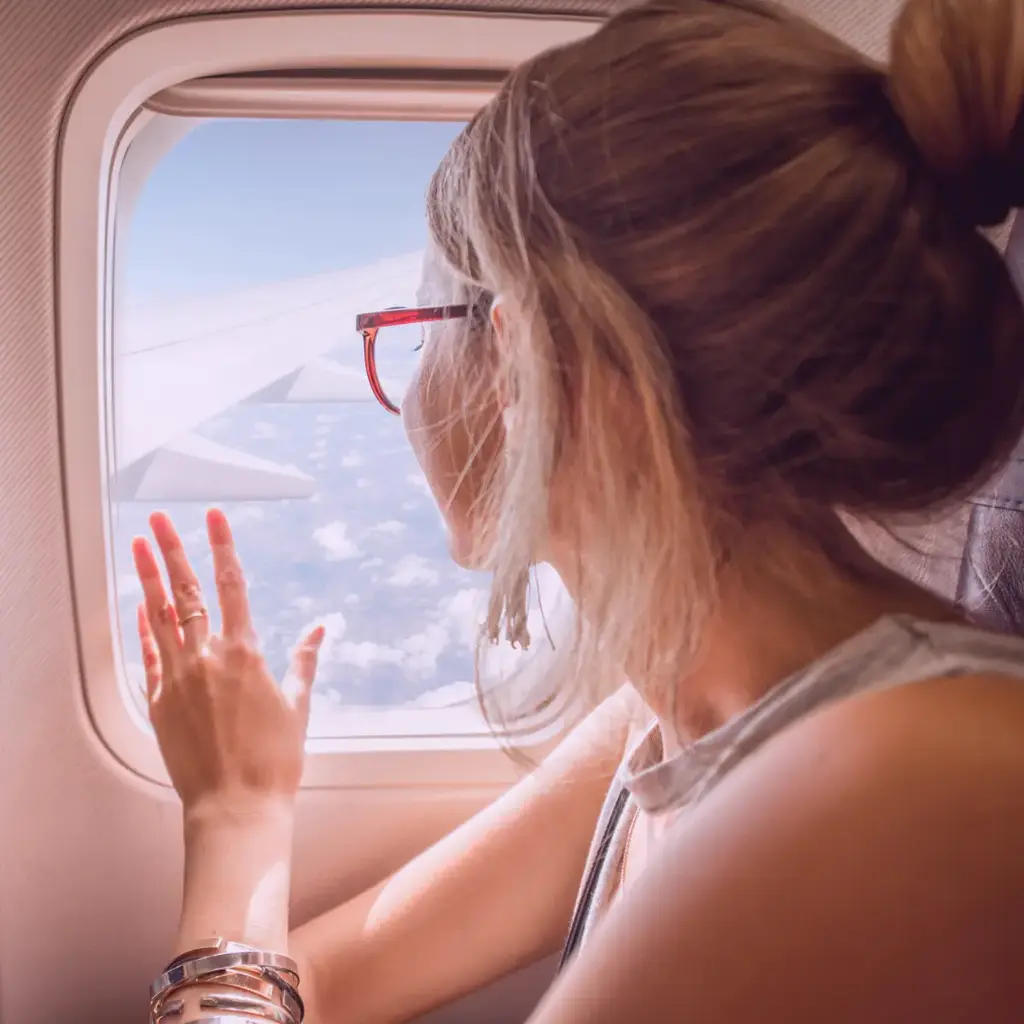 imagem capa do post Seguro viagem em Trânsito: como contratar no caminho?