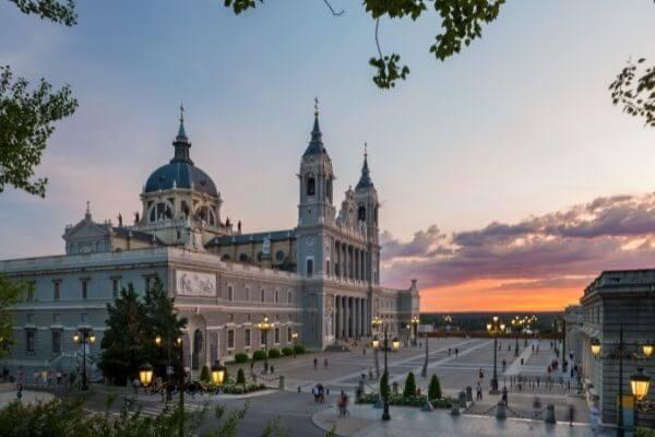 Catedral de La Almudena, Madrid, Espanha