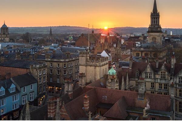 Vista aérea da cidade de Oxford, na Inglaterra