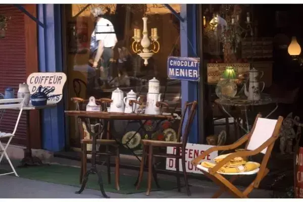 Mercado das Pulgas de Saint-Ouen, Paris, França