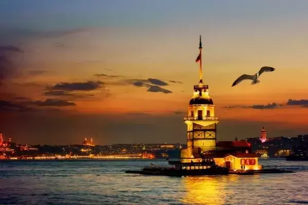 Torre em Istambul, na Turquia