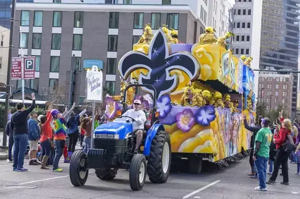 Carro alegórico no Mardi Gras, em Nova Orleans