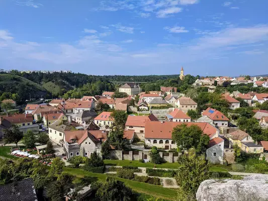 Vista de um vilarejo em Veszprém, na Hungria