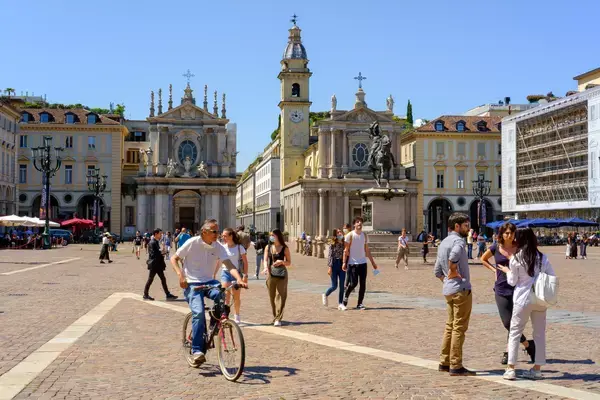 Piazza San Carlo em Turim, na Itália