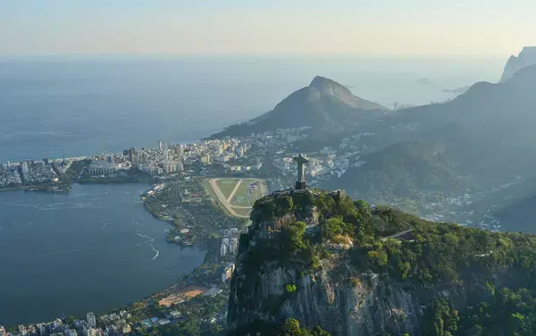 Vista aérea da cidade do Rio de Janeiro, RJ
