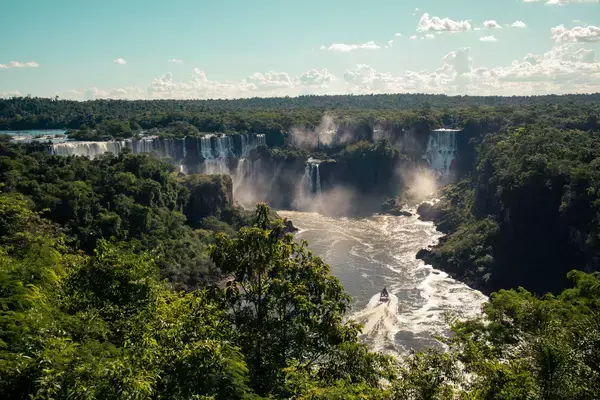 Vista aérea das Cataratas do Iguaçu