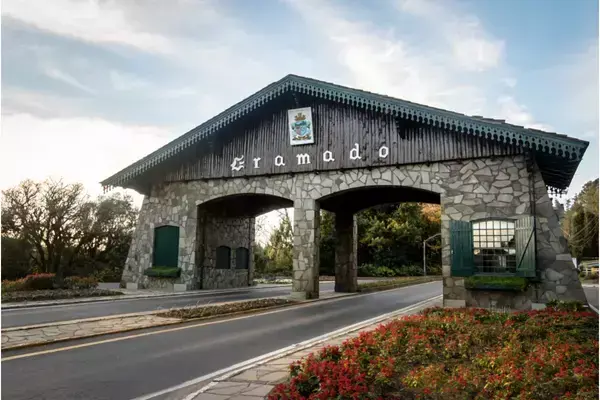 Entrada da cidade de Gramado, no Rio Grande do Sul