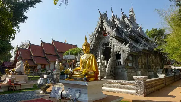 Wat Srisuphan, Templo de Prata, em Chiang Mai, Tailânida