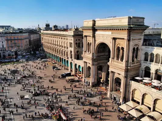 O museu tem um imenso acervo do século XX, de grandes nomes da arte italiana e mundial.