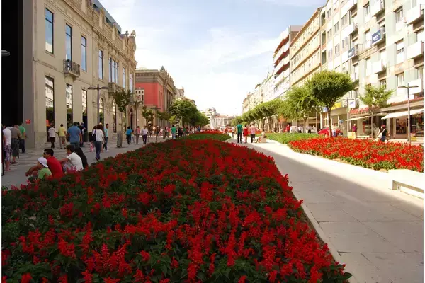 Jardim na Avenida Central, em Braga