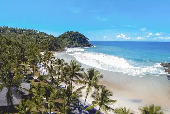 Havaizinho é a segunda praia da Trilha das Quatro Praias, que inclui também a Engenhoca, Camboinha e Itacarezinho.