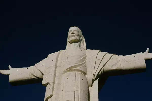 O Cristo de la Concordia, uma enorme estátua em Cochabamba, Bolívia