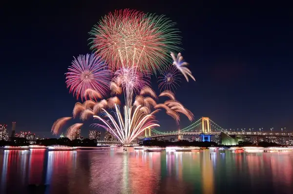 Queima de Fogos no Japão