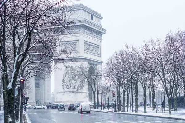 paris, na frança lugares frios para viajar