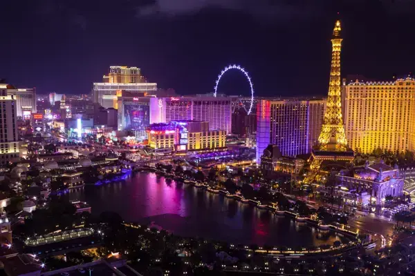 Luzes da cidade de Las Vegas à noite