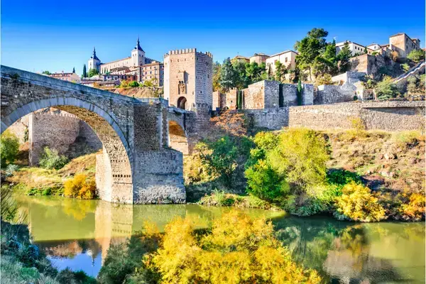 Ponte e muralhas de Toledo, Espanha