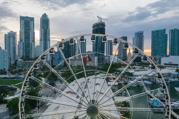 Roda gigante em Orlando, na Flórida