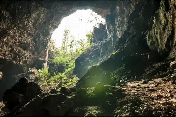 Gruta do Lago Azul em Bonito, MG, Brasil