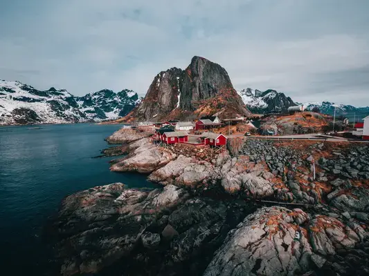 Vilarejo de Lofoten Islands na Noruega