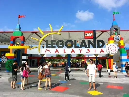 Portão de entrada da Legoland na Malásia