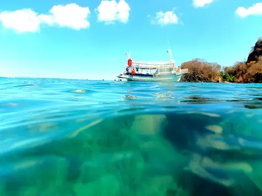 mergulho na praia de sancho