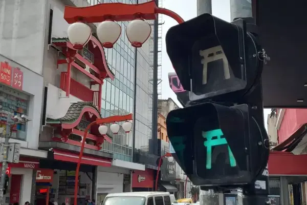 Semáforos na Liberdade, em São Paulo