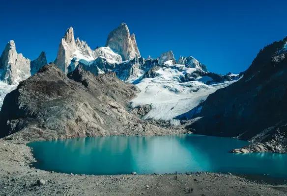 Monte Fitz Roy ou Cerro Chaltén (Fonte Unsplash)