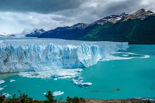 Perito Moreno na Argentina (Fonte Unsplash)