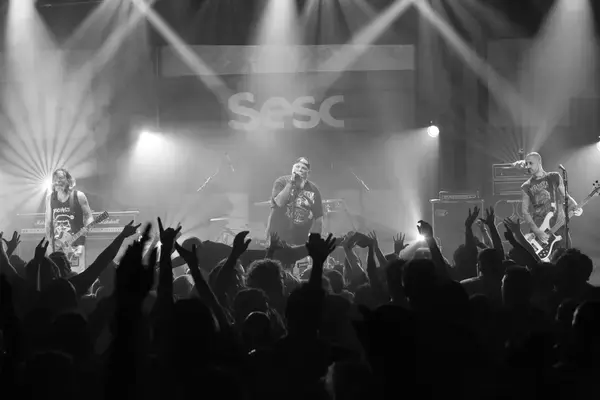 Show no SESC Pompeia, em São Paulo, Fonte Unsplash