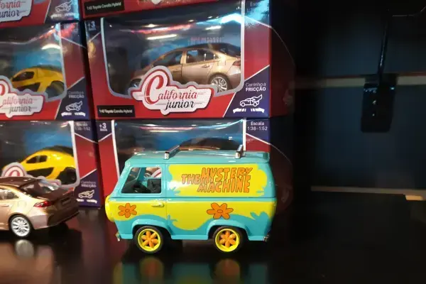Carro em miniatura no Museu do Automóvel