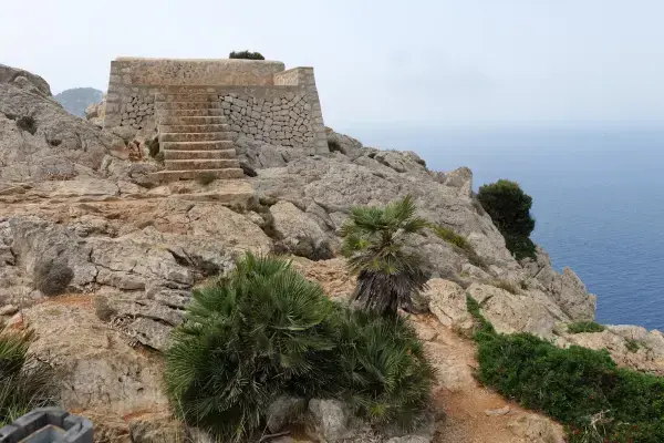Sítio arqueológico na Península de Formentor, em Maiorca, Espanha