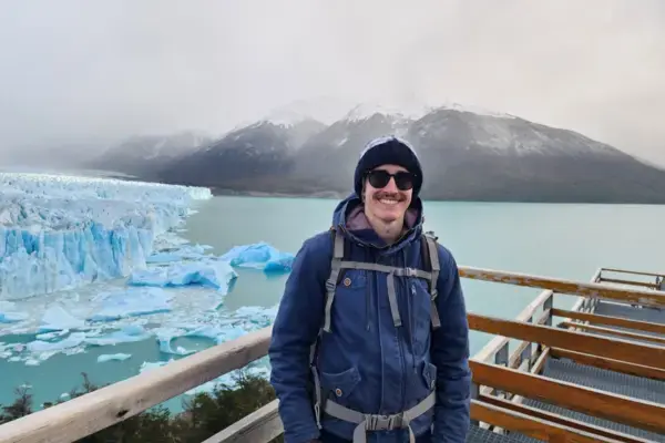Murilo Ciciliato em El Calafate, na Argentina (Fonte: Arquivo Pessoal)