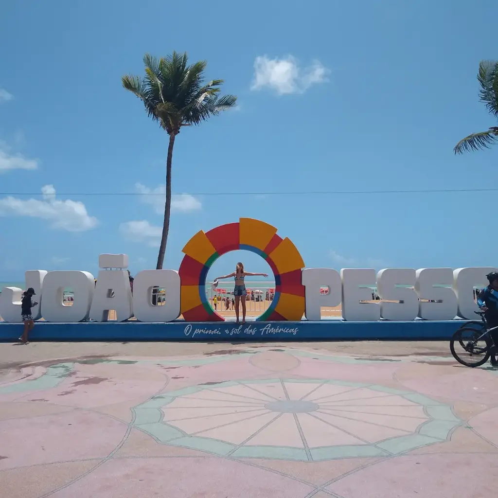 imagem capa do post O que fazer em João Pessoa? Conheça as melhores praias!