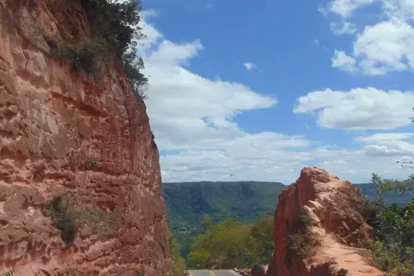 Paisagem montanhosa da Chapada do Araripe