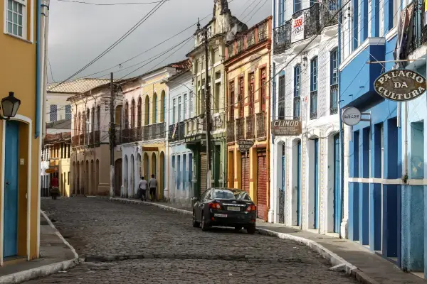 Prédios colonias em Cachoeira, Bahia (Fonte: Canva)