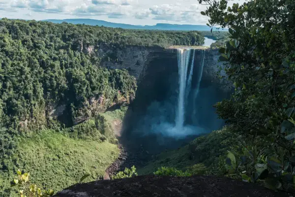 Queda d´água das cataratas Kaieteur