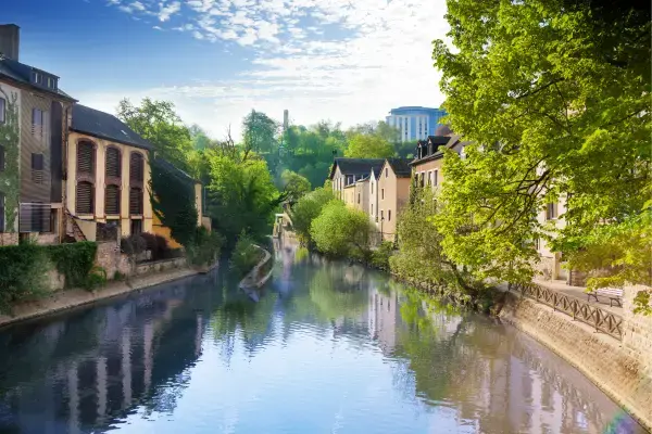 Rio Alzette, em Luxemburgo