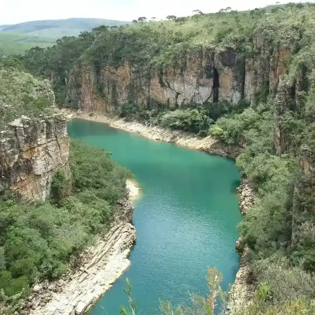 imagem capa do post Capitólio, em Minas Gerais: conheça o turismo da cidade