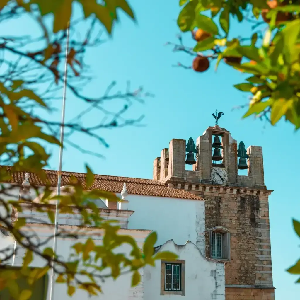 imagem capa do post Saiba como é viver em Faro, capital de Algarve!