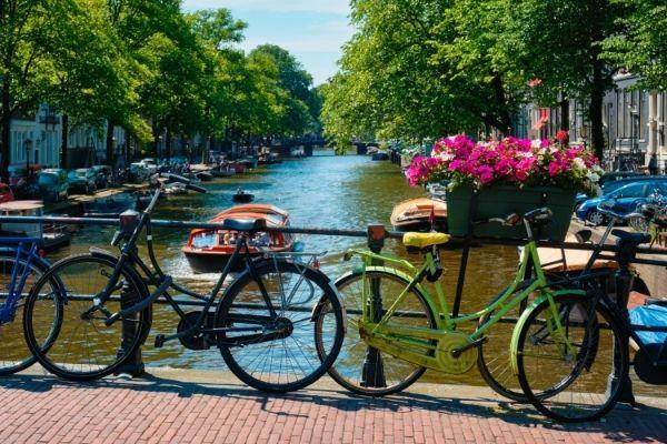 imagem capa do post Amsterdam: Onde fica? Vale a pena? Saiba tudo! 