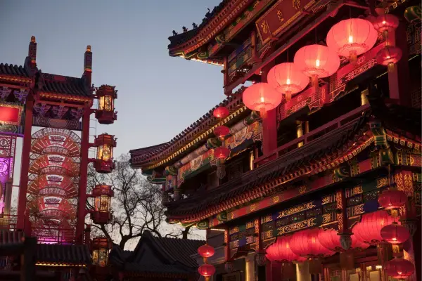 Prédios tradicionais chineses (Fonte: Canva)