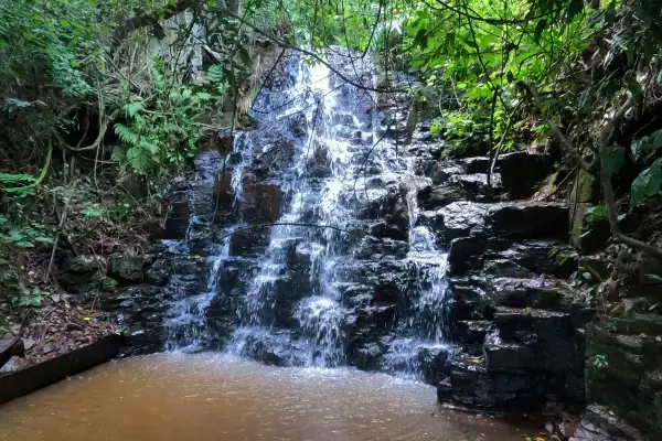Cachoeira visitada a turismo em Brotas, SP