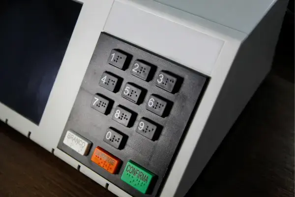 Botões de votação de urna eletrônica