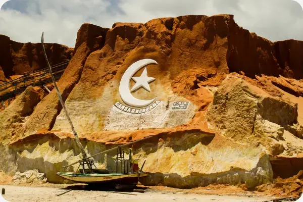 Falésias Avermelhadas