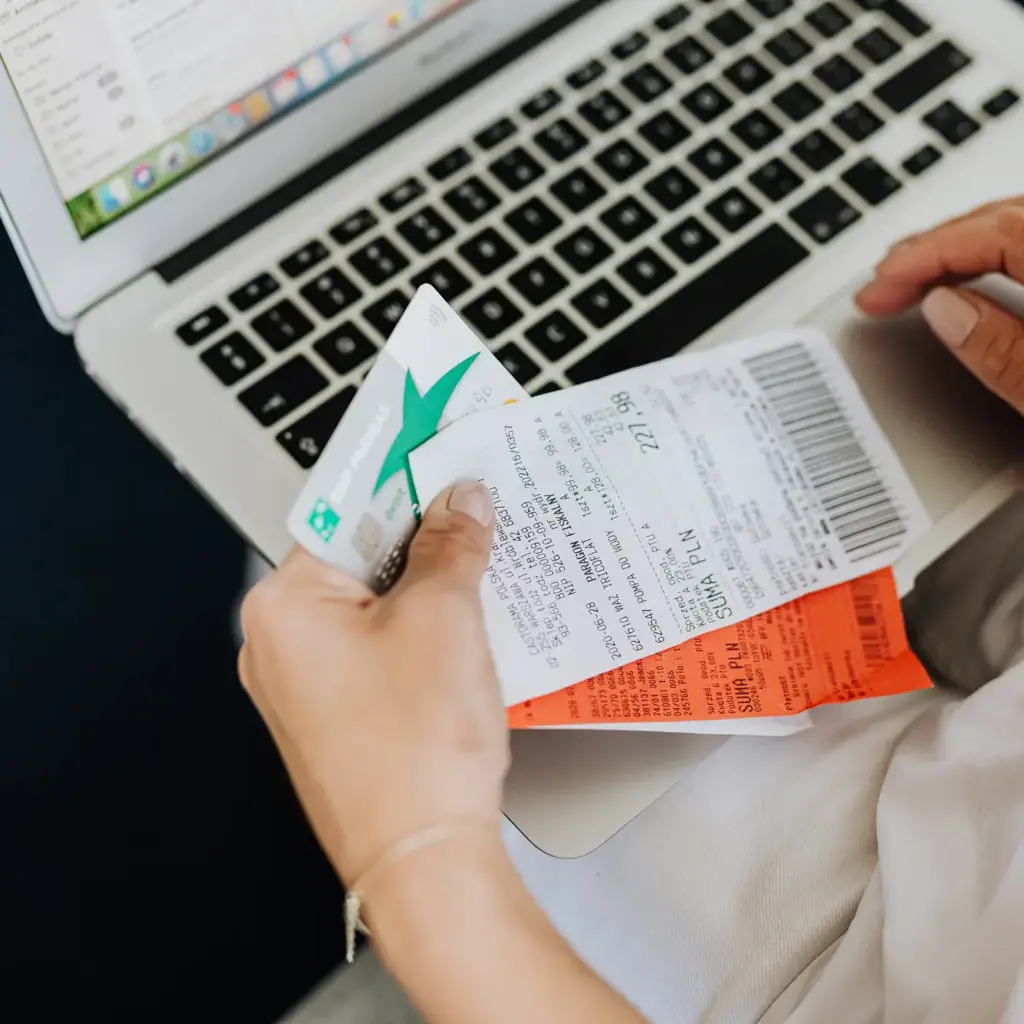 imagem capa do post Seu cartão de crédito tem seguro. Mas ele cobre o que você precisa?