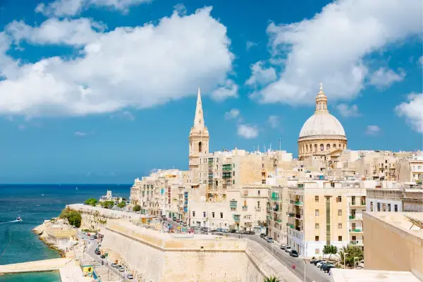 Prédios e arquitetura antiga na cidade de Valetta, Malta