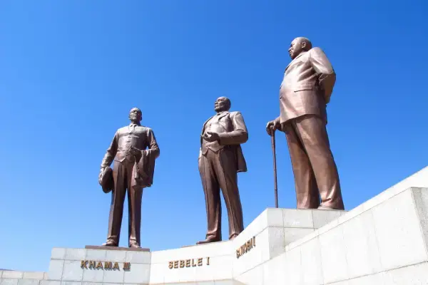 Monumento dos Três Dikgosi