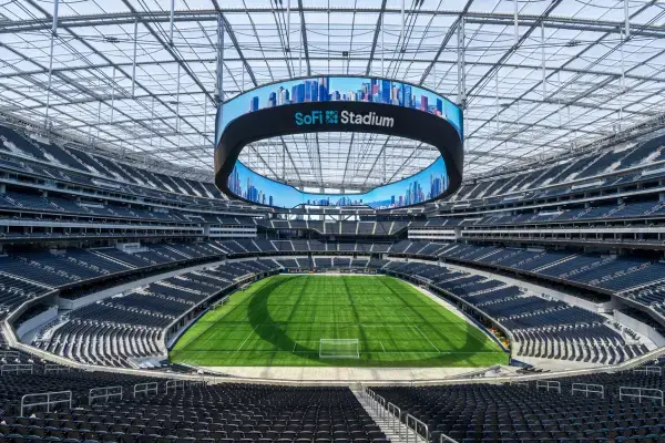 Interior do SoFi Stadium, em Los Angeles, sede da Copa do Mundo 2026 na Califórnia