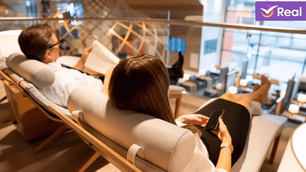 imagem capa do post Sala VIP aeroporto: como acessar sem depender só do cartão